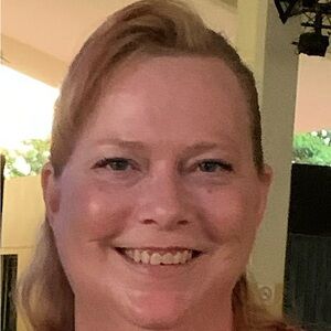 Meet your Posher, Beverly